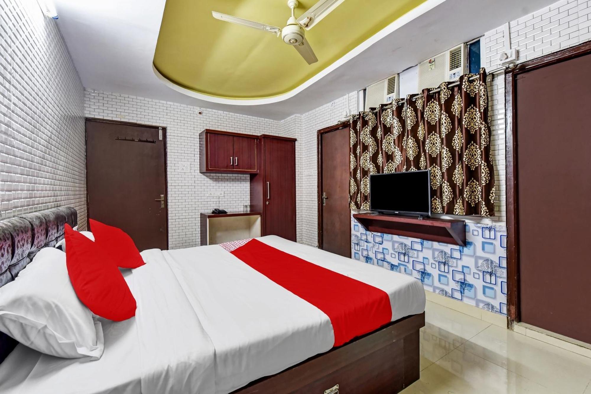 Hotel O Eleven Hotel & Banquet Кота Екстер'єр фото